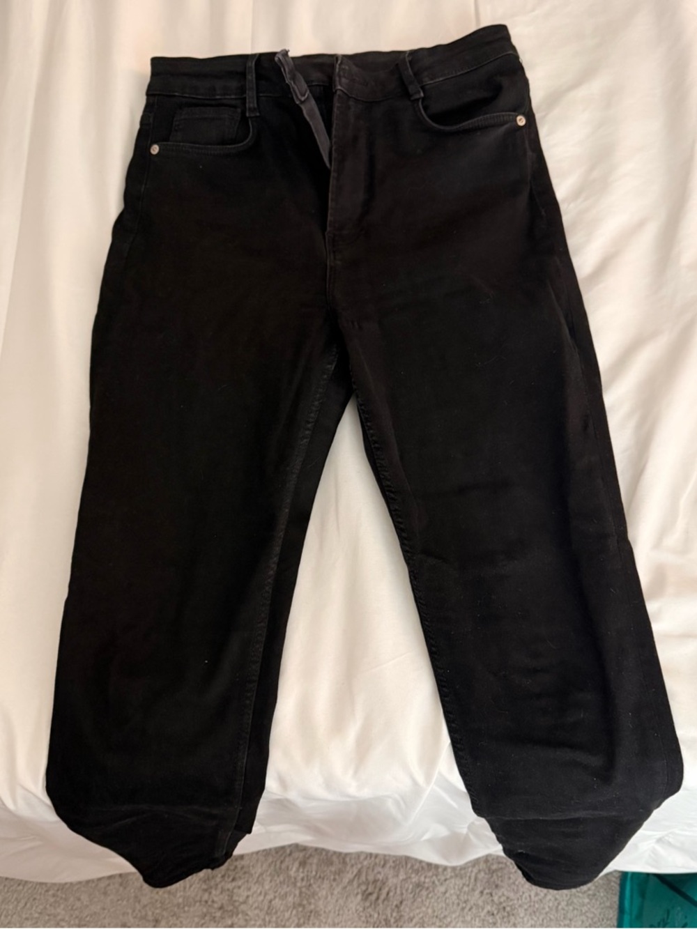 Zara Women’s Black Skinny Jeans